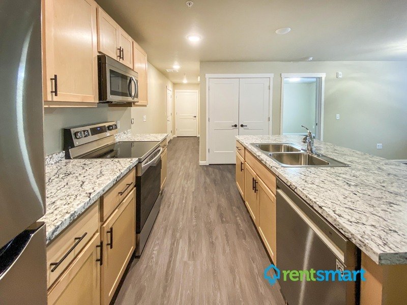 Spacious 2 bedroom / 2 bathroom apartment - The Mount Jumbo Floor Plan property image