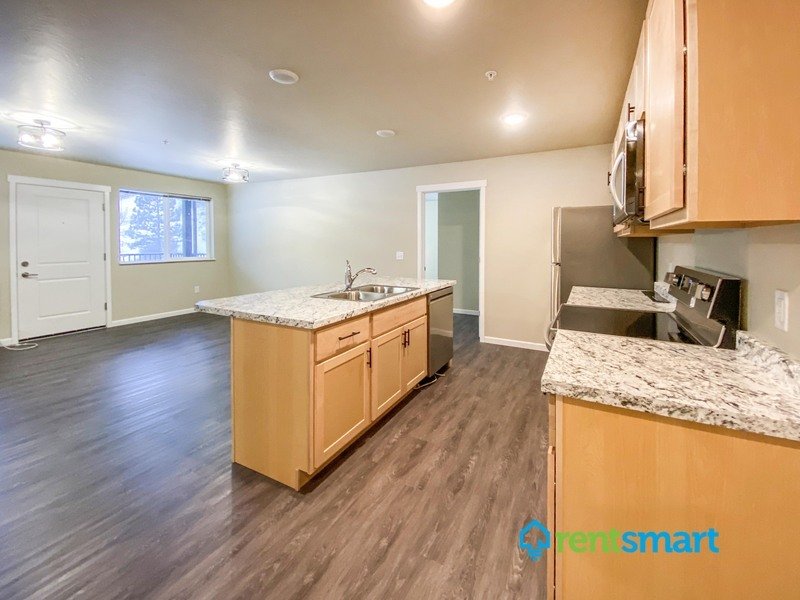 Spacious 2 bedroom / 2 bathroom apartment - The Mount Jumbo Floor Plan property image