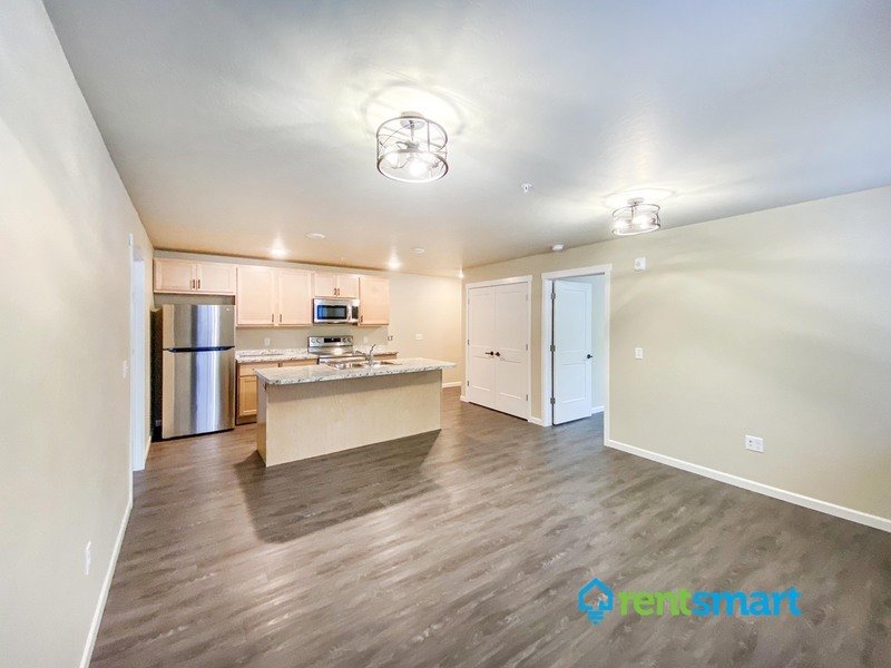 Spacious 2 bedroom / 2 bathroom apartment - The Mount Jumbo Floor Plan property image