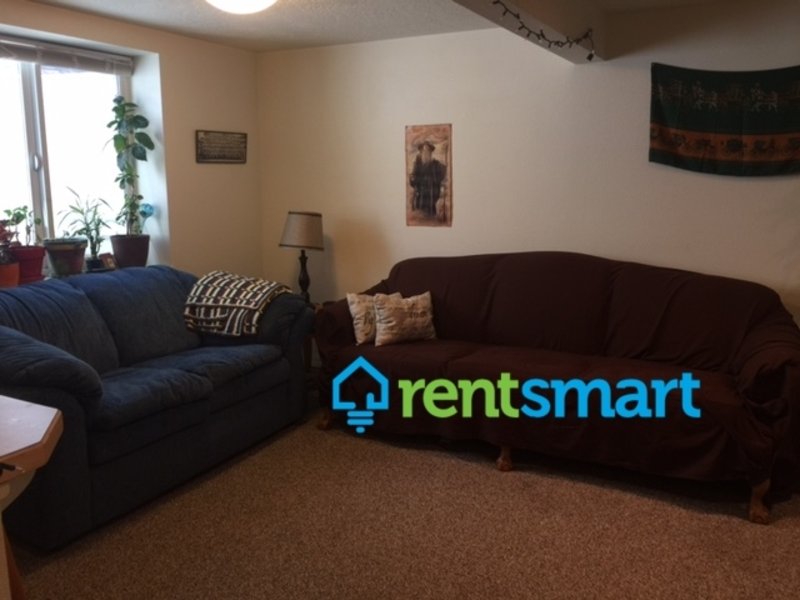 Sweet two bedroom University area apartment - Heat Included! property image