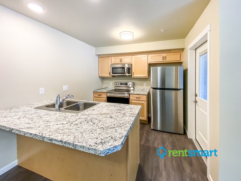 Luxury one bedroom apartment - The Grizzly Den Floorplan property image