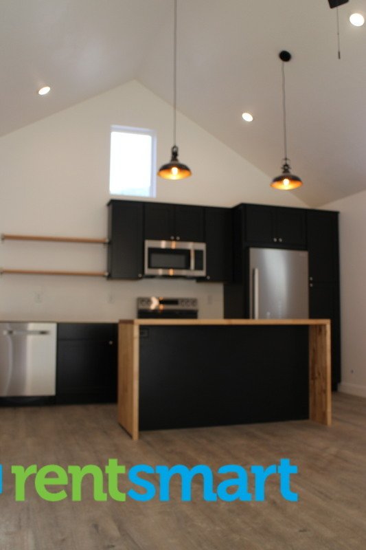 Sophisticated Modern Living Starts Here property image