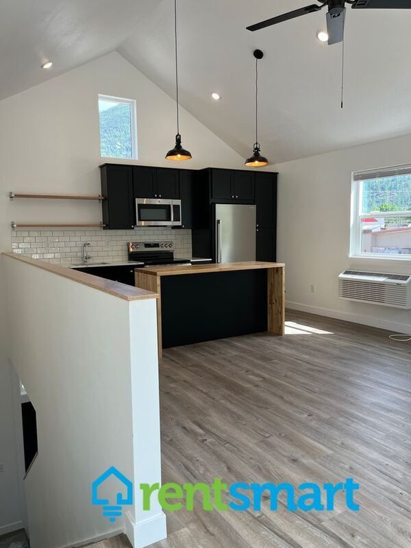 Sophisticated Modern Living Starts Here property image