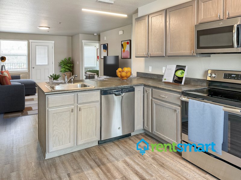 Cozy 2 bedroom apartment, Central Missoula! property image