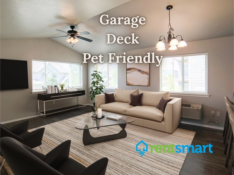 Top Floor 2 bedroom with Garage property image